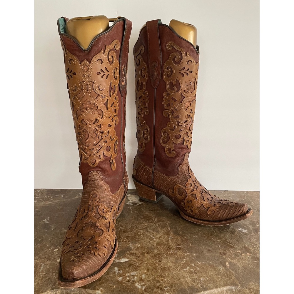 Corral Womens Brown Leather Cutout 3D Filigree Western Snip Toe Cowboy Boots 9.5